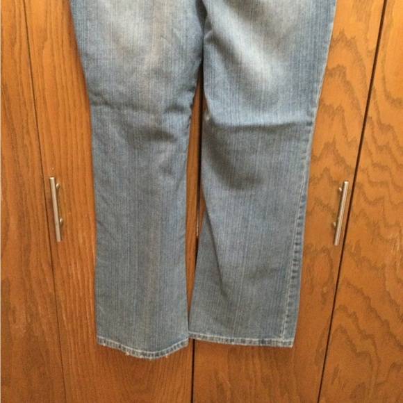 BISOU BISOU Distressed Mid-Rise Bootcut Jeans Women’s 12 - Picture 7 of 7